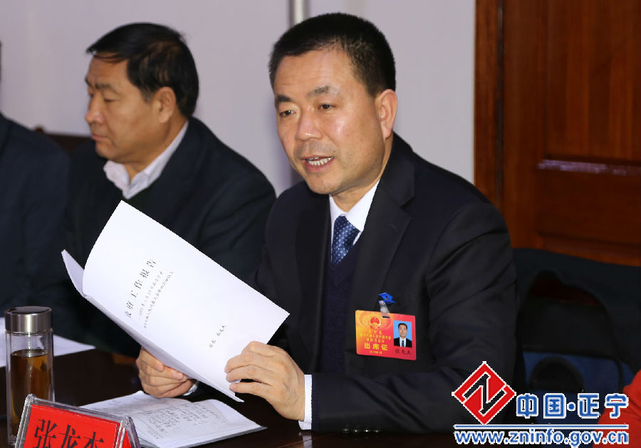 张县长1.jpg