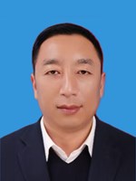 杨小龙